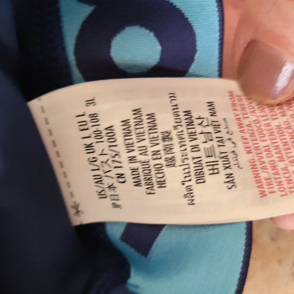 NWT Disney X Outdoor Voices Goofy Sports Bra in Size Large - Picture 8 of 9